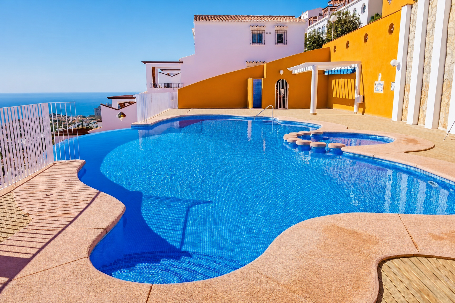 Alquiler con Vistas al Mar en Pueblo Panorama — Apartamento en alquiler en Benitachell, Costa Blanca — Miniatura 22